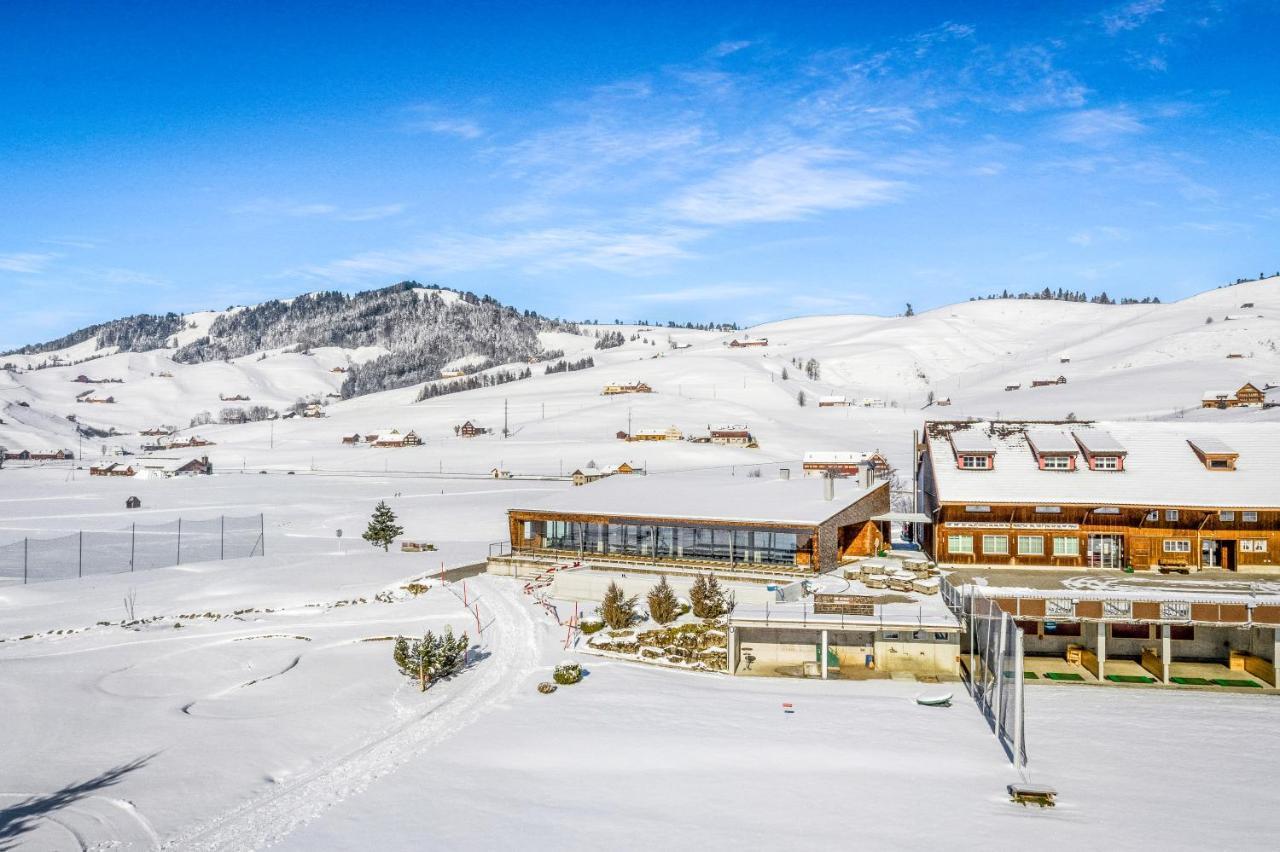 Swiss Mountain Golf-Restaurant Gonten 外观 照片