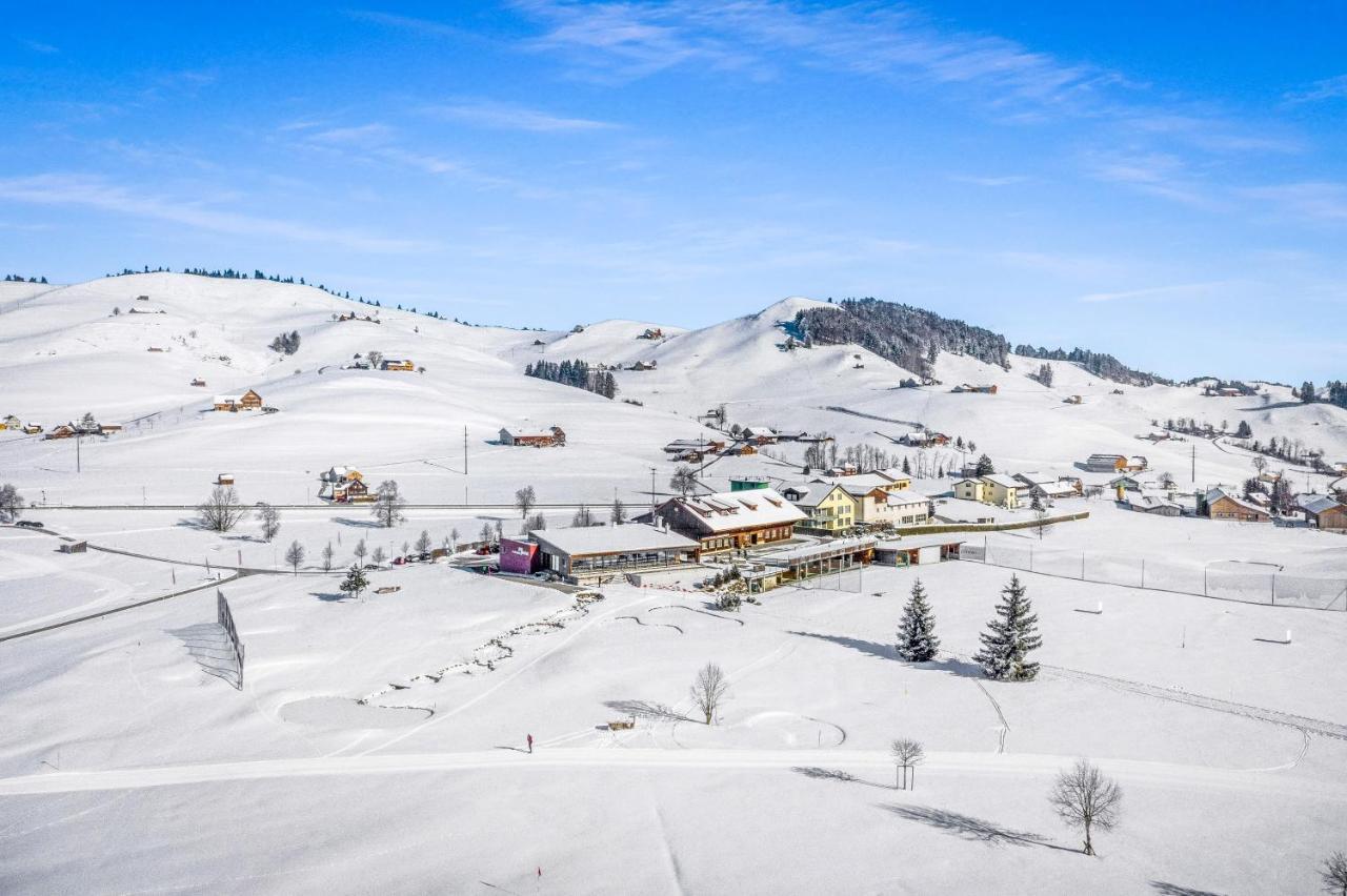 Swiss Mountain Golf-Restaurant Gonten 外观 照片